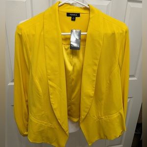 Torrid size 1 yellow blazer NWT